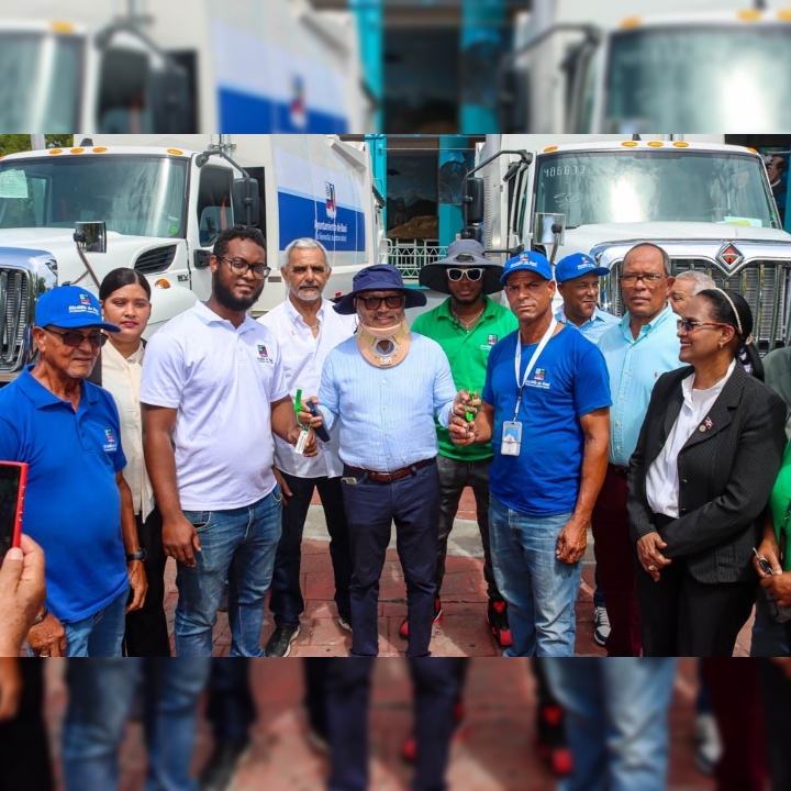 Alcalde Santo Ramírez entrega dos nuevos camiones compactadores para fortalecer la recogida de residuos sólidos
